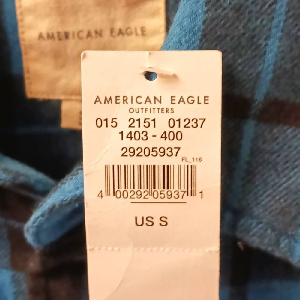 AMERICAN EAGLE Women's Soft Long sleeve Plaid Shirt. - Picture 14 of 15